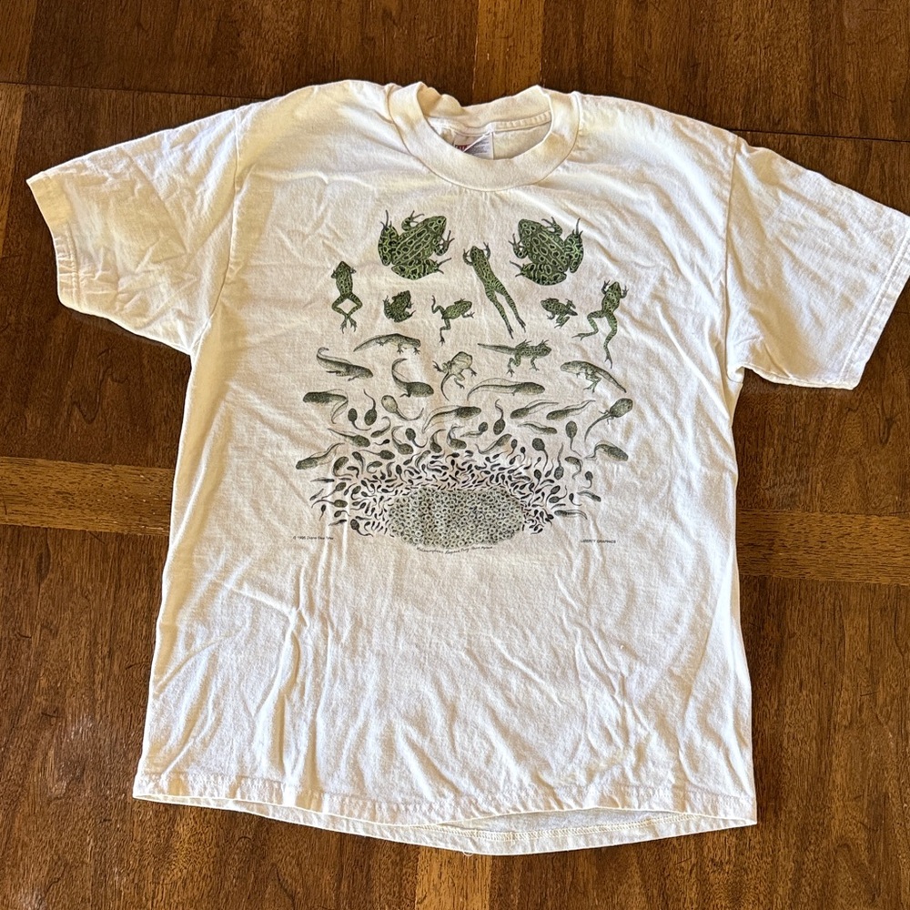 White Short Sleeve Graphic Tee with Green Frog Design